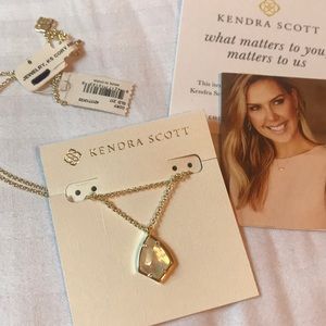 Kendra Scott Cory necklace